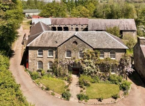 Henllys Estate B And B Llandovery Buitenkant foto